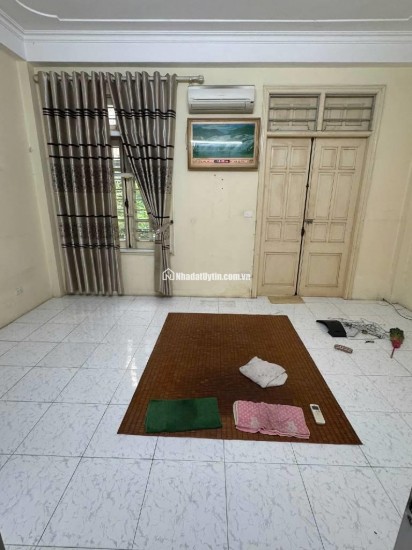 PHÂN LÔ NGÃ TƯ SỞ, HIẾM NHÀ BÁN DÂN TRÍ CAO GÂN PHỐ , 63M2 X 5 TẦNG 17.5 TỶ